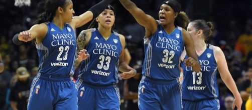 The undefeated Minnesota Lynx visit Seattle on Saturday night to take on the Storm. [Image via Blasting News image library/usatoday.com]