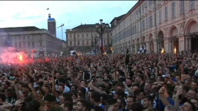 Torino: falso allarme in piazza San Carlo durante la finale della Champions League.
