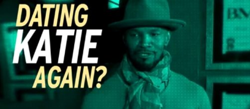 Katie Holmes and Jamie Foxx spotted in the same place in Los Angeles. Image via YouTube/ET