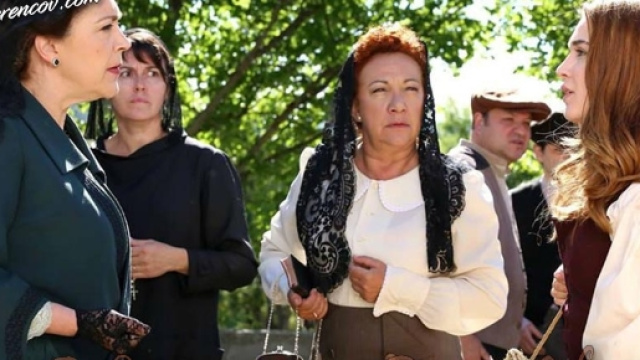 Anticipazioni Il Segreto: il colpo di fulmine di Saul e Julieta