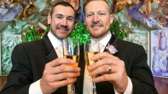 Germania: matrimoni gay legali