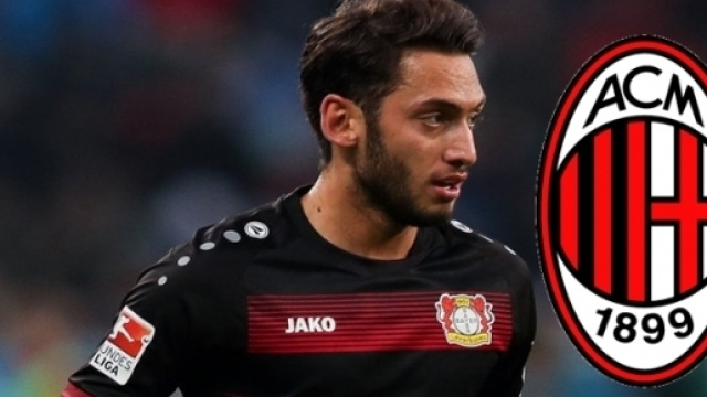 Mercato Milan: la trattavia per Hakan Calhanoglu &egrave; quasi chiusa, i dettagli