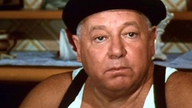 Paolo Villaggio nel ruolo di Ugo Fantozzi - ilmattino.it