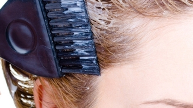 Tinture per capelli e tumore al seno: i risultati di un recente studio.