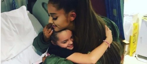 Victims of Mancheser bomb get surprise visit/ Photo screencap from ITV News Twitter