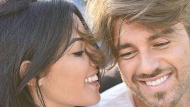 Andrea e Giulia annunciano il loro matrimonio, ecco quando sar&agrave;