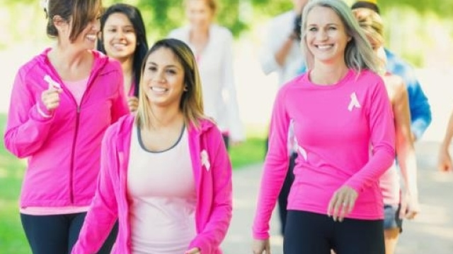 Camminare tutti i giorni per pi&ugrave; di 12500 passi contrasta la sindrome metabolica.