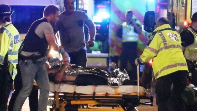 Londra: uno dei feriti trasportato in ospedale