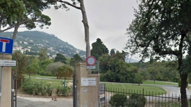 Sesso ai parchi di Nervi, denunciate due donne - genovatoday.it