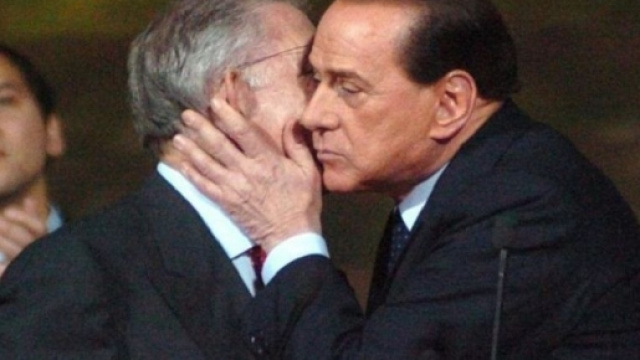 Silvio Berlusconi, secondo Graviano, sarebbe sceso a patti con la mafia.