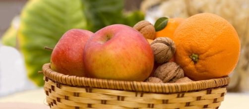 50 Effective Home Remedies To Treat Scalp Pain - stylecraze.com