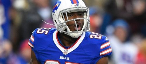 LeSean McCoy says 'don't be surprised' if Bills sign Jeremy Maclin ... - sportingnews.com