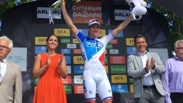 Arnaud Demare vincitore ad Arlanc