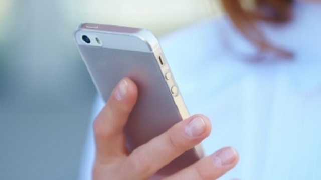 Il telefono amico giunge anche su WhatsApp