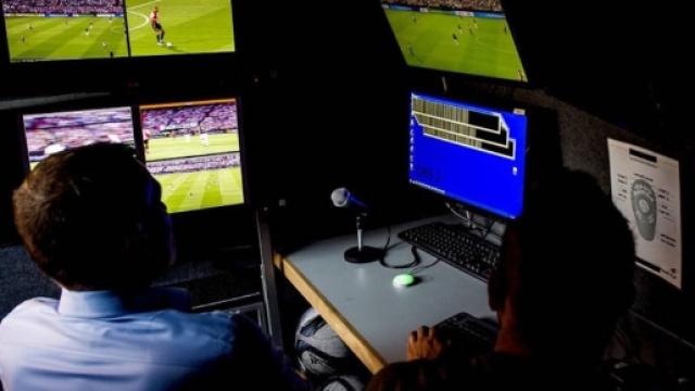 Prove tecniche di Var... - calcioefinanza.it