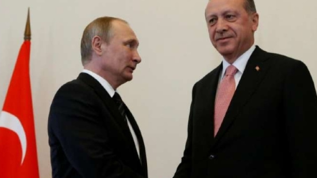 Putin e Erdogan a San Pietroburgo: l'incontro del disgelo | Nanopress - nanopress.it