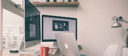 Apple MacBook Pro / Photo by CCO Public Domain via Pexel