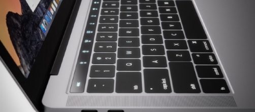 Concept Imagines What a Dynamic OLED Touch Panel Could Look Like ... - macrumors.com