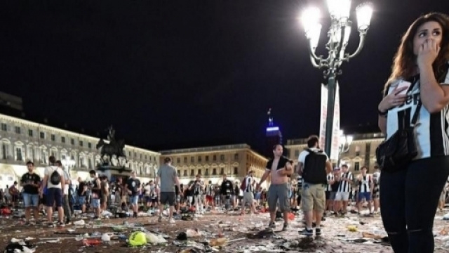 Caos a Torino, panico tra la folla dopo la finale di Champions League.