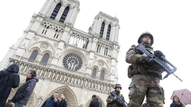 Ennesimo attacco terroristico: questa volta a Parigi, per fortuna non ci sono vittime