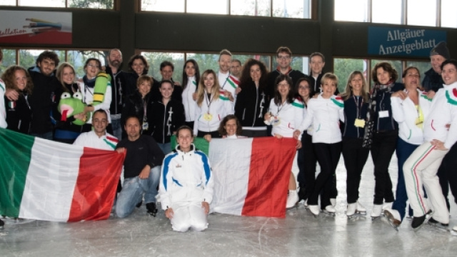 La squadra adulti alla cerimonia di apertura della gara di Oberstdorf 2017
