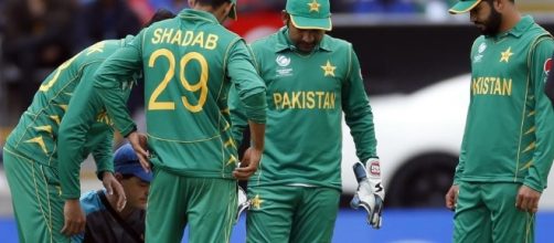 ICC Champions Trophy: After 'surrender' to India, Pakistan must ... - hindustantimes.com