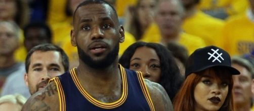 LeBron James and Rihanna: a timeline of the bad gal's super fandom - theundefeated.com