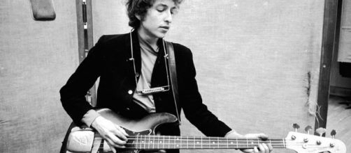 Retro Read: Bob Dylan Sues Apple over "Dylan" Trademark &mdash; The ... - thefashionlaw.com