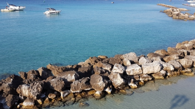 Una foto del mare del Salento.