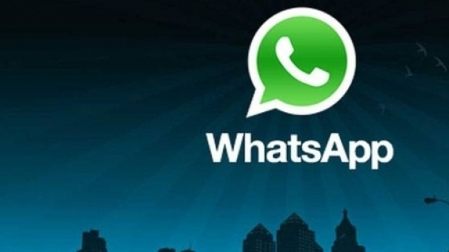 WhatsApp introduce filtri ed album alle sue foto