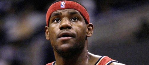 LeBron James returns to Cleveland