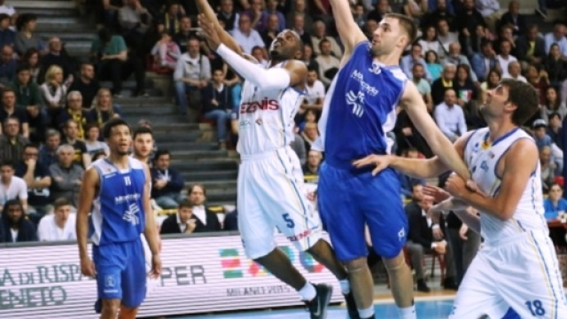 La Fortitudo &egrave; una squadra bolognese, da sempre in rivalit&agrave; con la concittadina Virtus