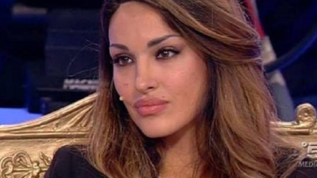 Rosa Perrotta si dichiara felicemente innamorata durante una diretta Instagram - chedonna.it