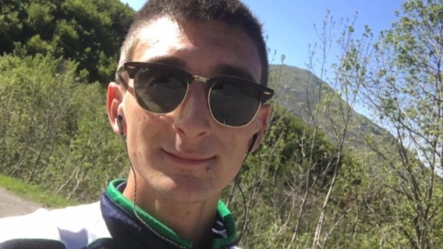 Reo confesso: Samuele Viale, tossicodipente di 19 anni, ha spinto in un burrone una sconosciuta morta dopo un volo di 50 metri a Limone, Cuneo.