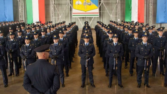Concorso 96 Allievi Marescialli dell'Aeronautica Militare 2017 - Bando - concorsiaeronautica.it