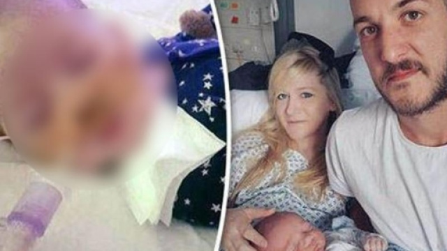 I medici hanno rinviato di qualche giorno lo stop delle macchine che tengono in vita Charlie