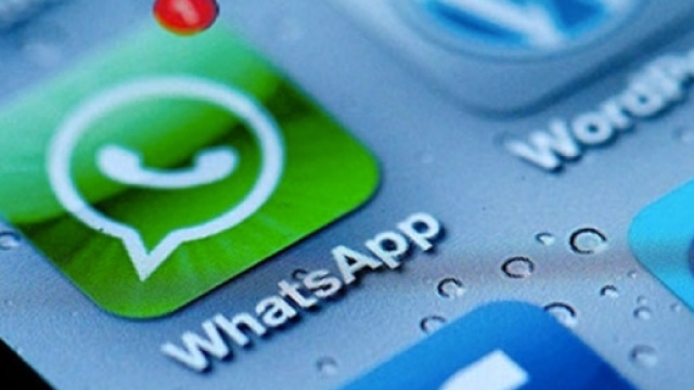 Si pu&ograve; licenziare con un messaggio su Whatsapp