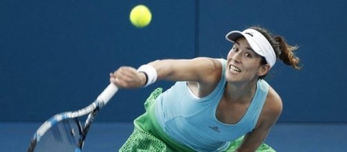 Muguruza despach&oacute; a la n&uacute;mero 1 y avanza a cuartos | Deportes ... - elpais.com
