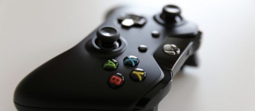 Gift games to your friends with Xbox One. - photo via mastermaq at flickr.com