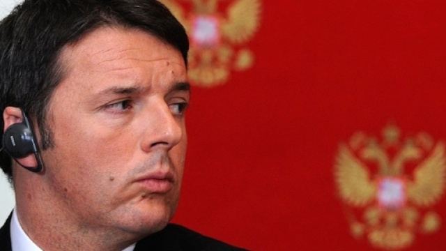 L'ex premier Matteo Renzi pubblica "Avanti"