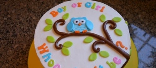 A photo showing a sample of a cake used in a gender party reveal - Flickr/Robin Smith