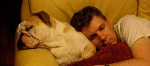 AI technology in devices is helpful in letting people sleep better/Photo via Andrew Roberts, Flickr