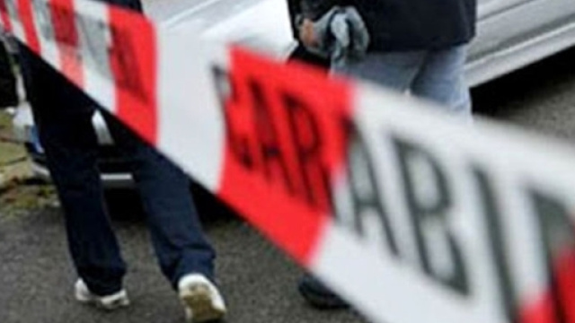 Assolda killer per uccidere il compagno.