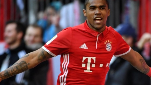 Douglas Costa alla Juventus. Scheda e segreti del giocatore