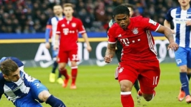 La Juventus ha ingaggiato Douglas Costa