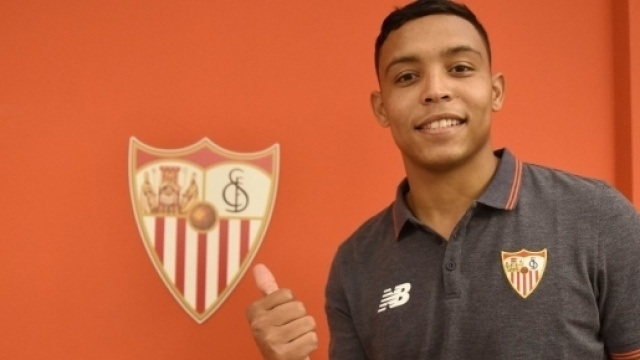 Luis Muriel &egrave; ufficialmente un giocatore del Siviglia
