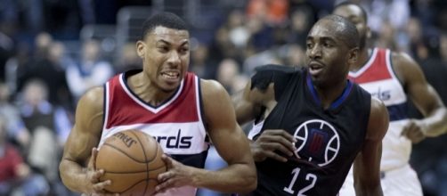 Luc Mbah a Moute playing defense - Keith Allison via Flickr