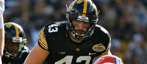 Preview 2017: Iowa Hawkeyes | College Football News [Image source: Pixabay.com]