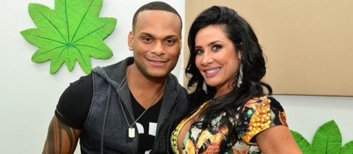 Scheila Carvalho e o marido Tony Salles