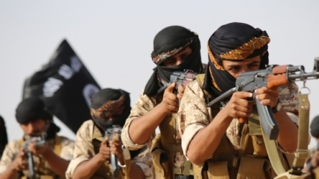 Miliziani dell'Isis: sull'orlo della sconfitta militare, molti combattenti non hanno pi&ugrave; ricevuto denaro